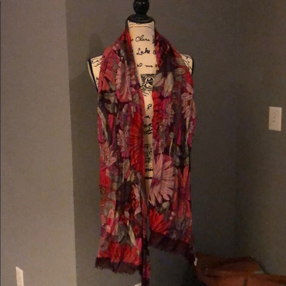 Vera bradley scarf